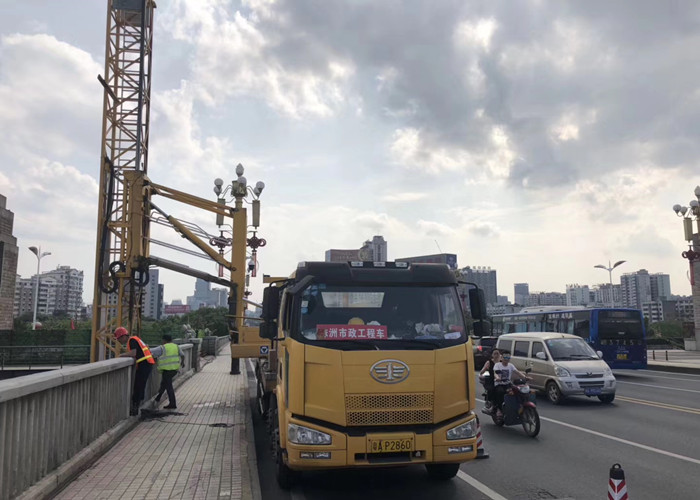20米桁架式桥梁检测车.jpg